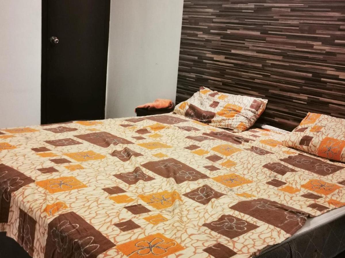 Gulshan Guest House קראצ'י מראה חיצוני תמונה