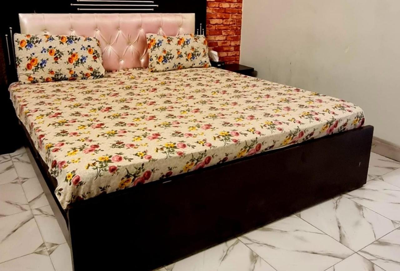Gulshan Guest House קראצ'י מראה חיצוני תמונה